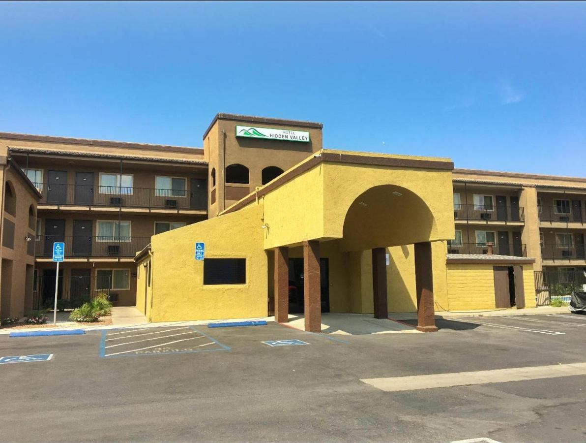 Hotel Hidden Valley Escondido Exterior foto