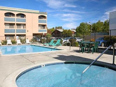 Hotel Hidden Valley Escondido Exterior foto